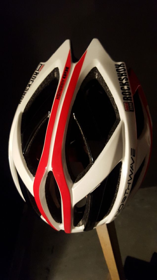 I have finished two helmets for XC WC rider Tanja Žakelh two days aggo. I hope she will win some races this year.